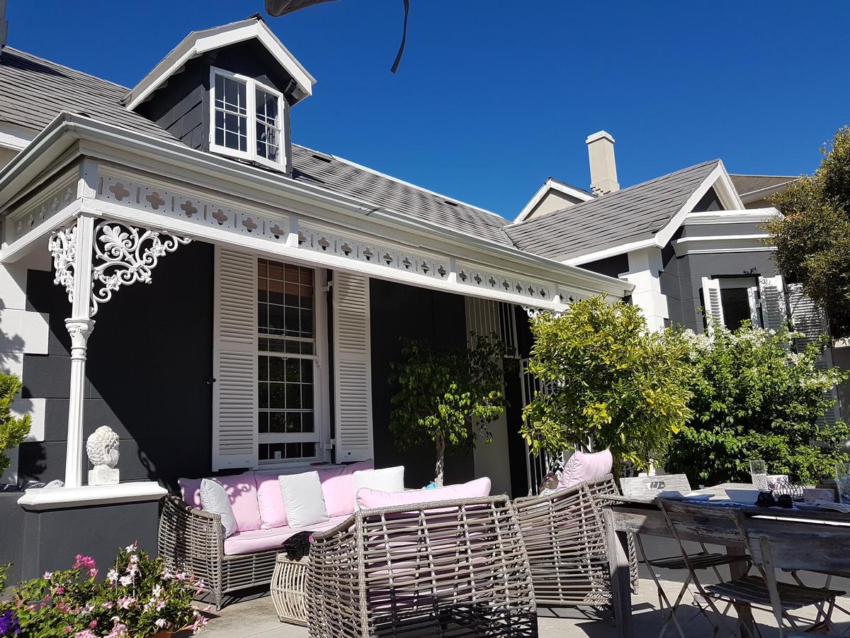 Gilmour Hill Bed & Breakfast Cape Town Eksteriør bilde